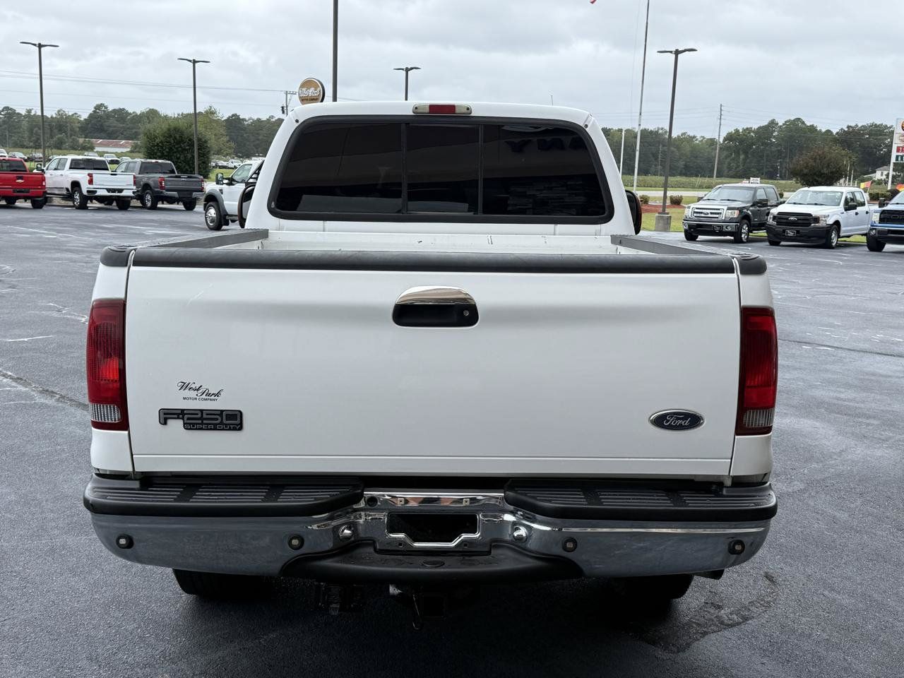 Used 2003 Ford F250 Lariat AWD/4WD image 4