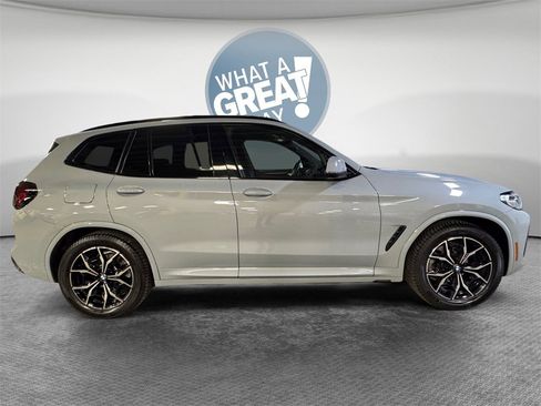 Used 2023 BMW X3 xDrive30i w/ M Sport Package image 2