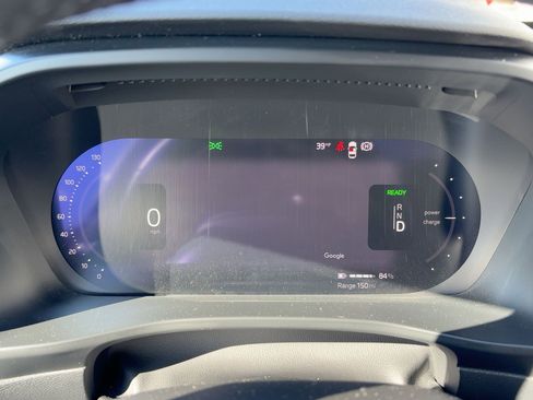 Certified 2023 Volvo XC40 Recharge Ultimate image 20