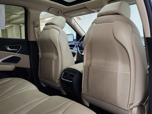 Used 2023 Acura RDX SH-AWD image 19