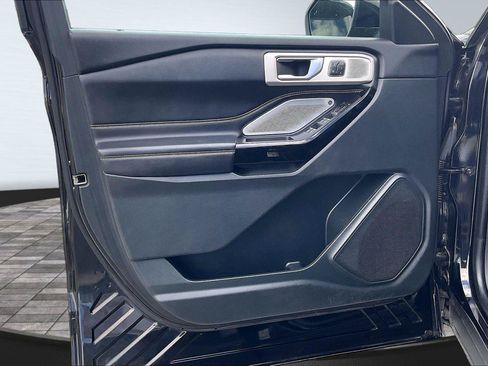 Used 2021 Ford Explorer ST w/ Equipment Group 401A AWD/4WD image 22
