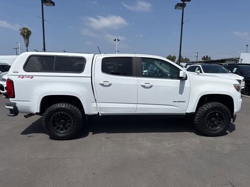 Used 2017 Chevrolet Colorado LT w/ LT Convenience Package AWD/4WD image 10