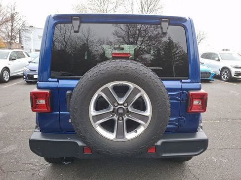 Used 2020 Jeep Wrangler Unlimited Sahara image 6