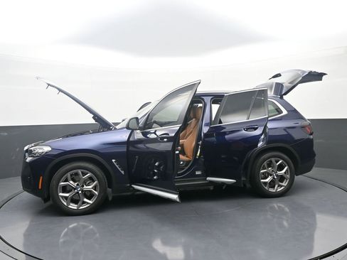 Used 2023 BMW X3 xDrive30i w/ Premium Package AWD/4WD image 40