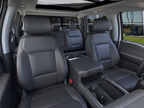 New 2026 Ford F250 Lariat w/ Black Appearance Package image 10