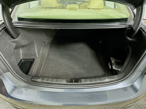 Used 2016 BMW 320i Sedan image 30