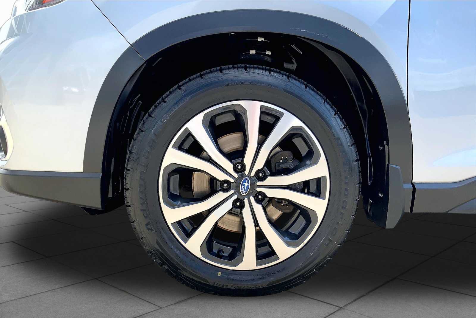 Used 2020 Subaru Forester Limited AWD/4WD image 11