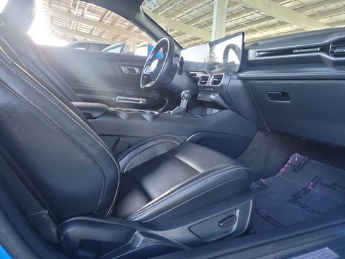 Used 2024 Ford Mustang Premium image 22