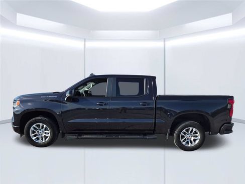 Used 2024 Chevrolet Silverado 1500 RST RWD image 2