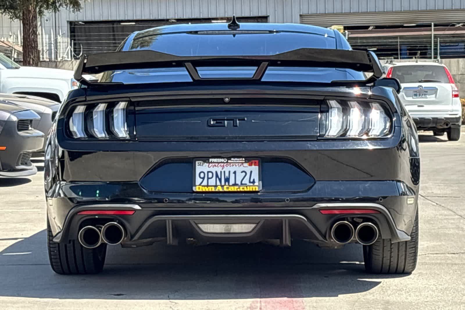 Used 2020 Ford Mustang GT Premium w/ Equipment Group 401A RWD image 8