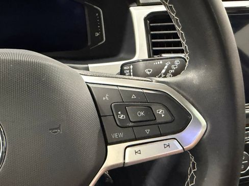 Used 2023 Volkswagen Atlas SE w/ Panoramic Sunroof Package FWD image 43