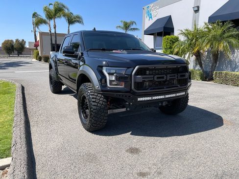 Used 2020 Ford F150 Raptor w/ Equipment Group 802A Luxury AWD/4WD image 3