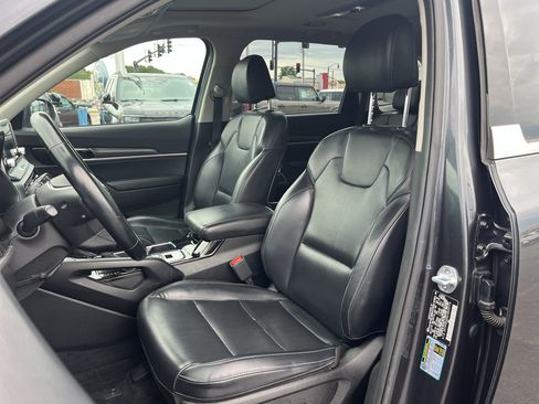 Used 2020 Kia Telluride S AWD/4WD image 18