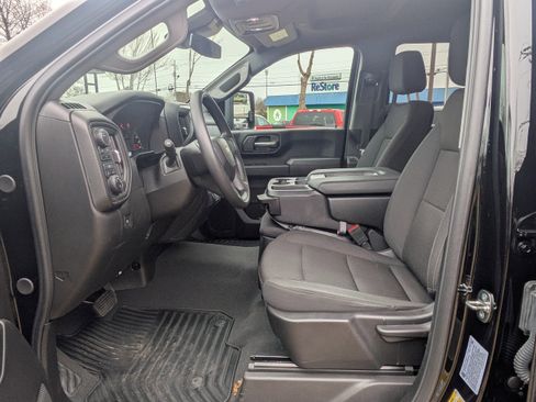 Used 2024 Chevrolet Silverado 2500 Custom image 20