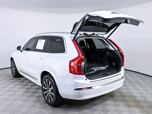 Certified 2025 Volvo XC90 B5 Core w/ Protection Package Premier AWD/4WD image 34
