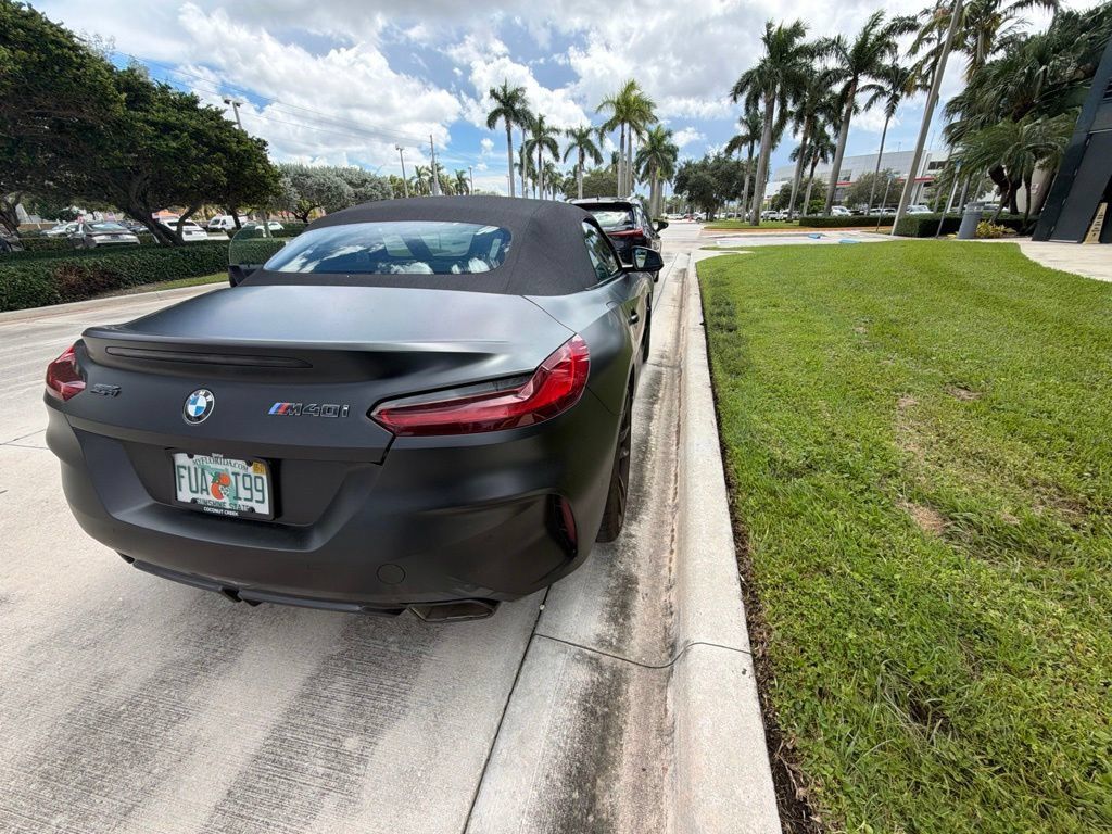 Used 2026 BMW Z4 M40i RWD image 6