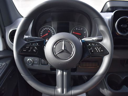 New 2025 Mercedes-Benz Sprinter 2500 image 11