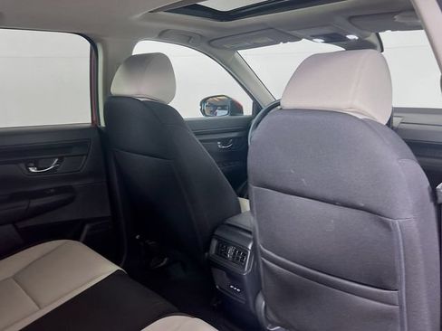 Certified 2025 Honda CR-V EX image 8