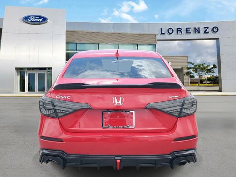 Used 2022 Honda Civic Sport image 6