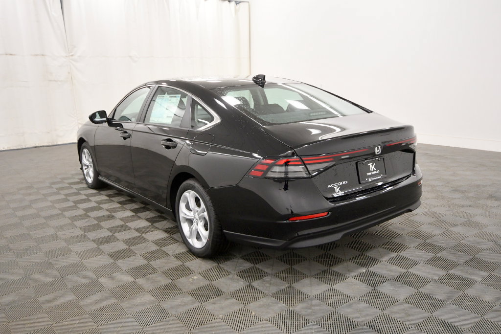 New 2026 Honda Accord LX image 5
