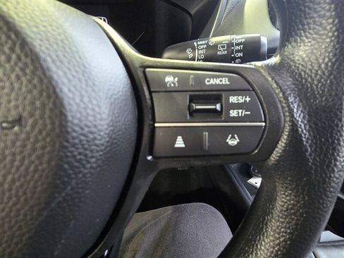 Used 2024 Honda HR-V LX image 17