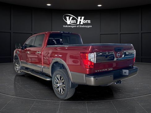 Used 2016 Nissan Titan Platinum Reserve AWD/4WD image 5
