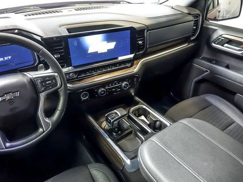 Certified 2023 Chevrolet Silverado 1500 RST image 17