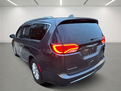 Used 2019 Chrysler Pacifica Touring-L