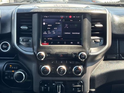 Used 2022 RAM 1500 Big Horn AWD/4WD image 18