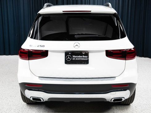 Certified 2026 Mercedes-Benz GLB 250 image 6