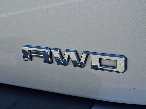 Used 2014 GMC Terrain Denali w/ LPO, Protection Package AWD/4WD image 30
