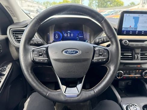 Used 2022 Ford Escape Titanium w/ Titanium Elite Package AWD/4WD image 19