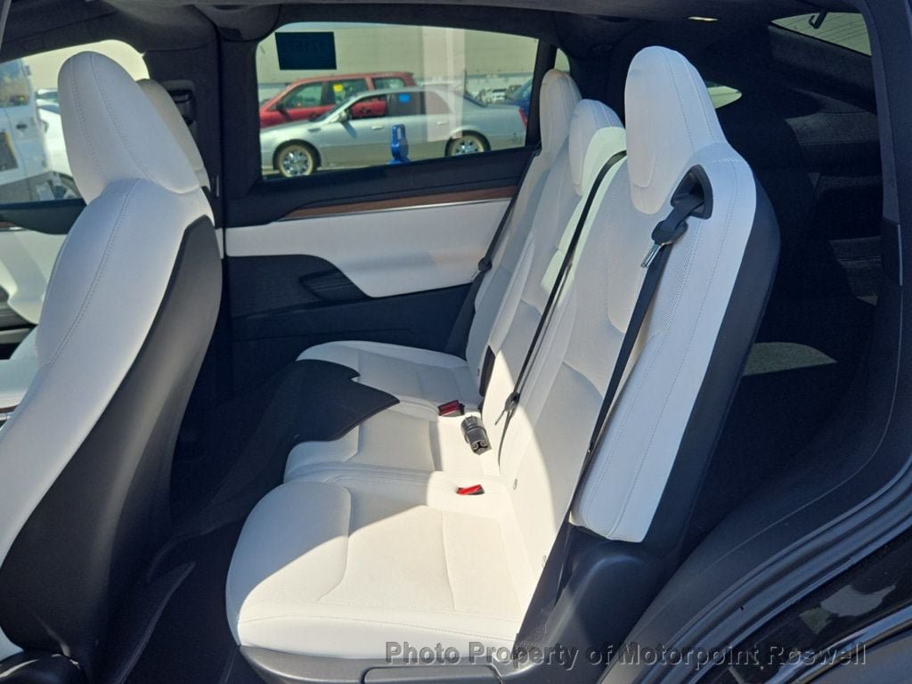 Used 2024 Tesla Model X AWD/4WD image 2