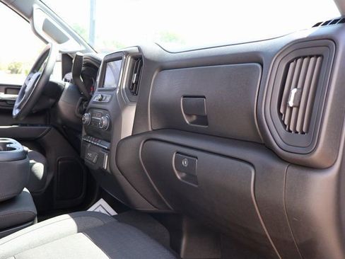 Certified 2026 Chevrolet Silverado 1500 Custom AWD/4WD image 9