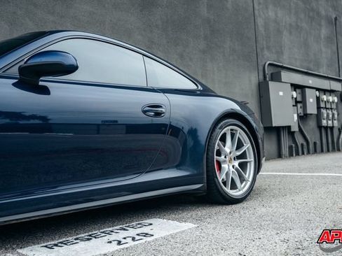 Used 2015 Porsche 911 Carrera 4S AWD/4WD image 27