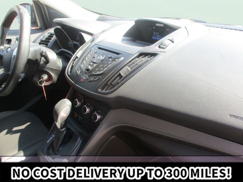 Used 2016 Ford Escape S FWD image 16
