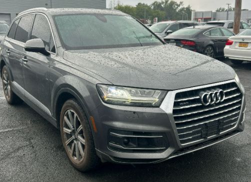 Used 2018 Audi Q7 3.0T Prestige w/ Prestige Package AWD/4WD image 3