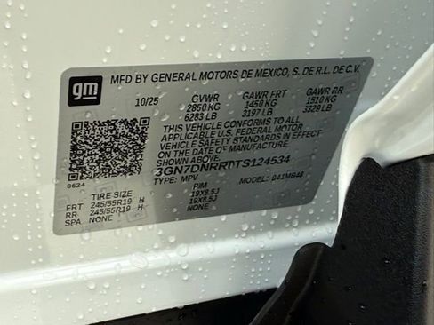 New 2026 Chevrolet Equinox EV LT image 38