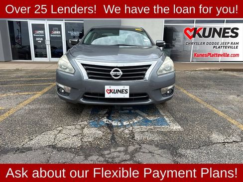 Used 2014 Nissan Altima 2.5 SL w/ Technology Package FWD image 3