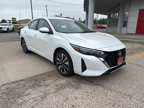 New 2025 Nissan Sentra SV w/ SV Premium Package image 2