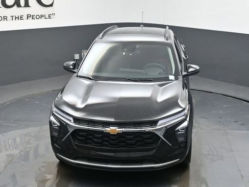 New 2026 Chevrolet Trax LT w/ Sunroof Package image 37