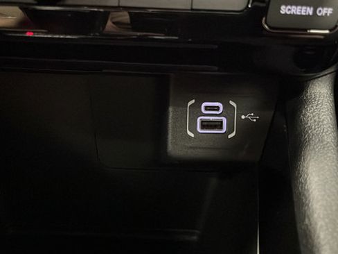New 2026 Jeep Compass Latitude AWD/4WD image 30