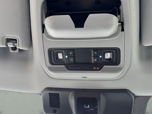 Used 2025 Ford F450 XL image 22