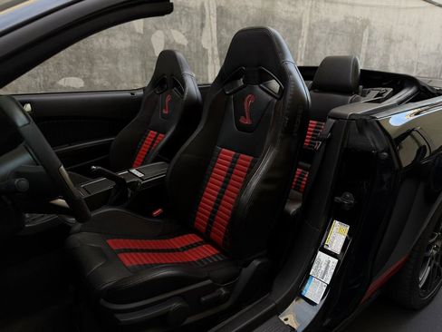 Used 2013 Ford Mustang Shelby GT500 image 12