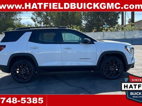 New 2026 GMC Terrain Elevation w/ Elevation Premium Package AWD/4WD image 6