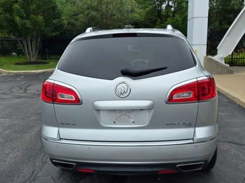 Used 2016 Buick Enclave Leather AWD/4WD image 8