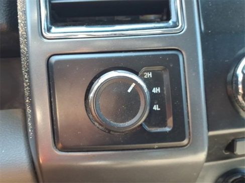 Used 2018 Ford F250 XLT image 30