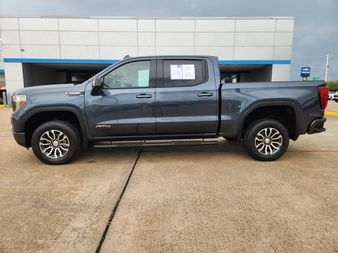 Certified 2020 GMC Sierra 1500 AT4 w/ Driver Alert Package II AWD/4WD image 5