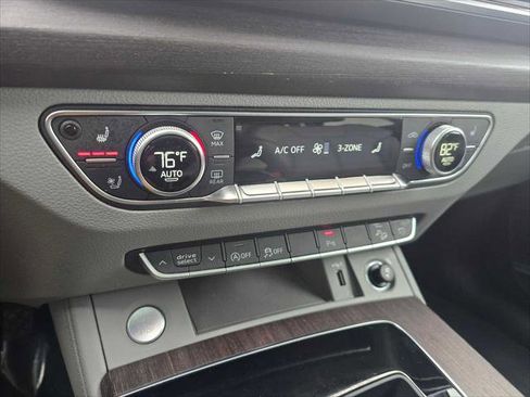 Used 2023 Audi Q5 2.0T Premium Plus w/ Premium Plus Package image 30