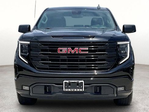 Used 2024 GMC Sierra 1500 Elevation AWD/4WD image 3
